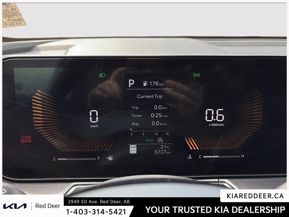 2025 Kia Sorento LX-11