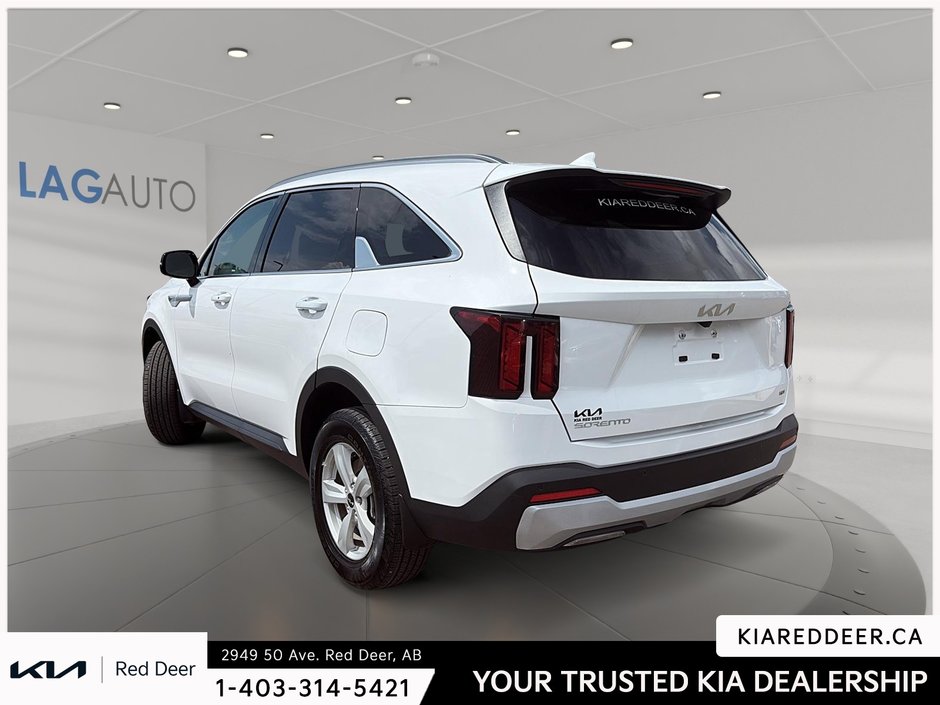 2025 Kia Sorento LX-2