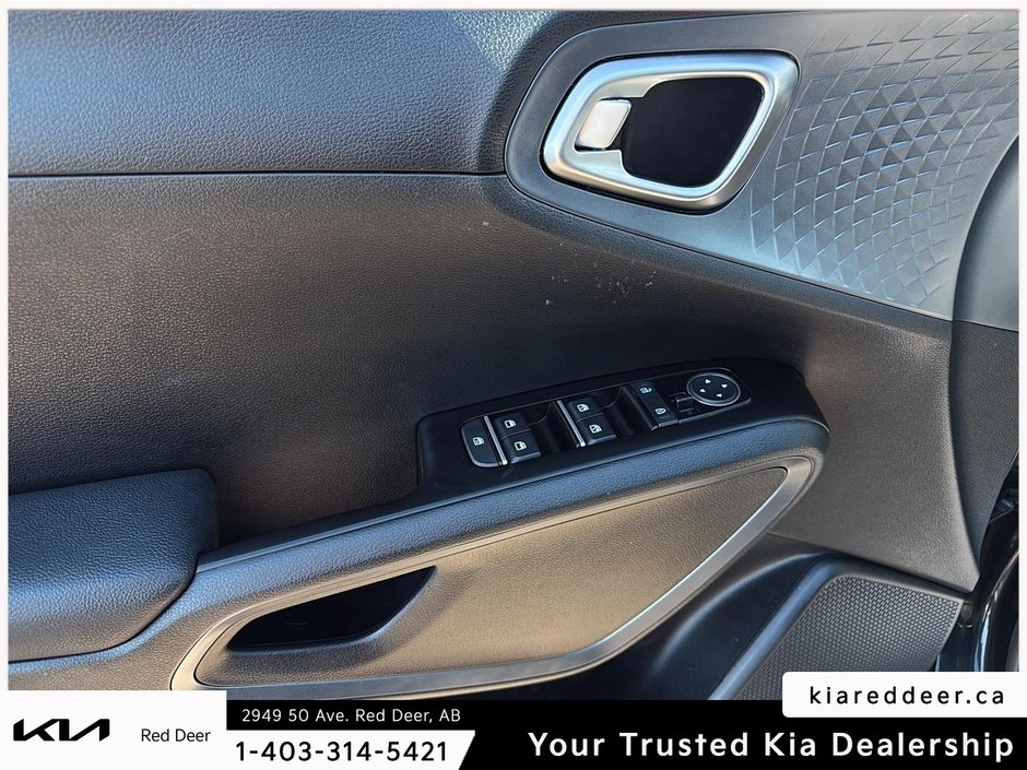 2024 Kia Soul EX-17