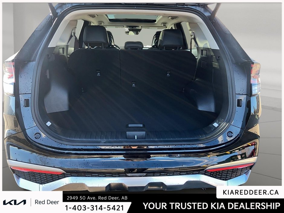 2025 Kia SPORTAGE PHEV SX - Black Interior-22