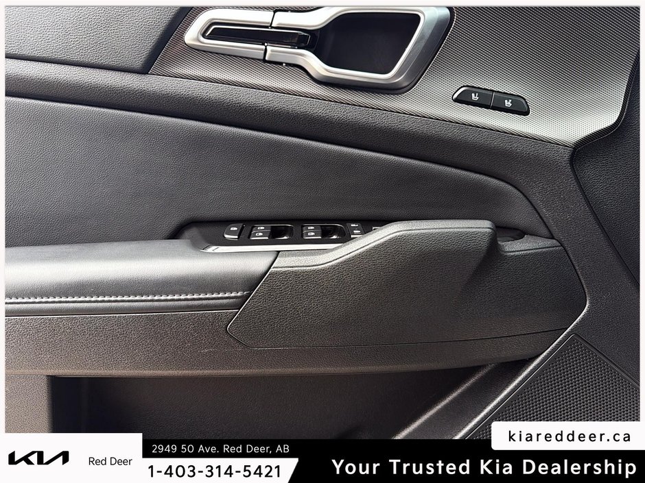 2024 Kia Sportage Plug-In Hybrid EX Premium-17