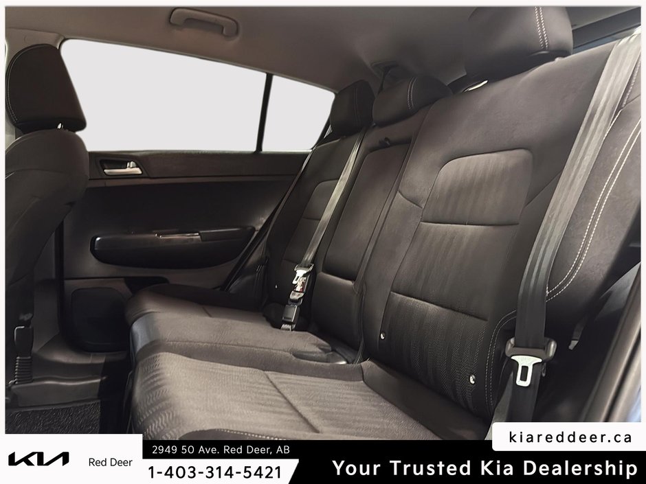 2021 Kia Sportage LX-18