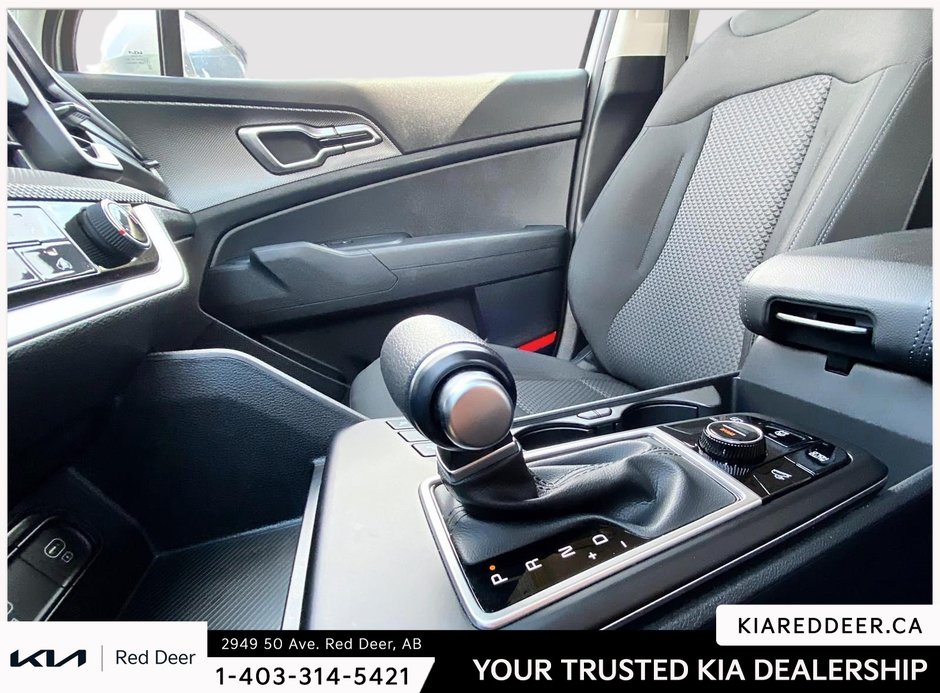 2024 Kia Sportage LX-15