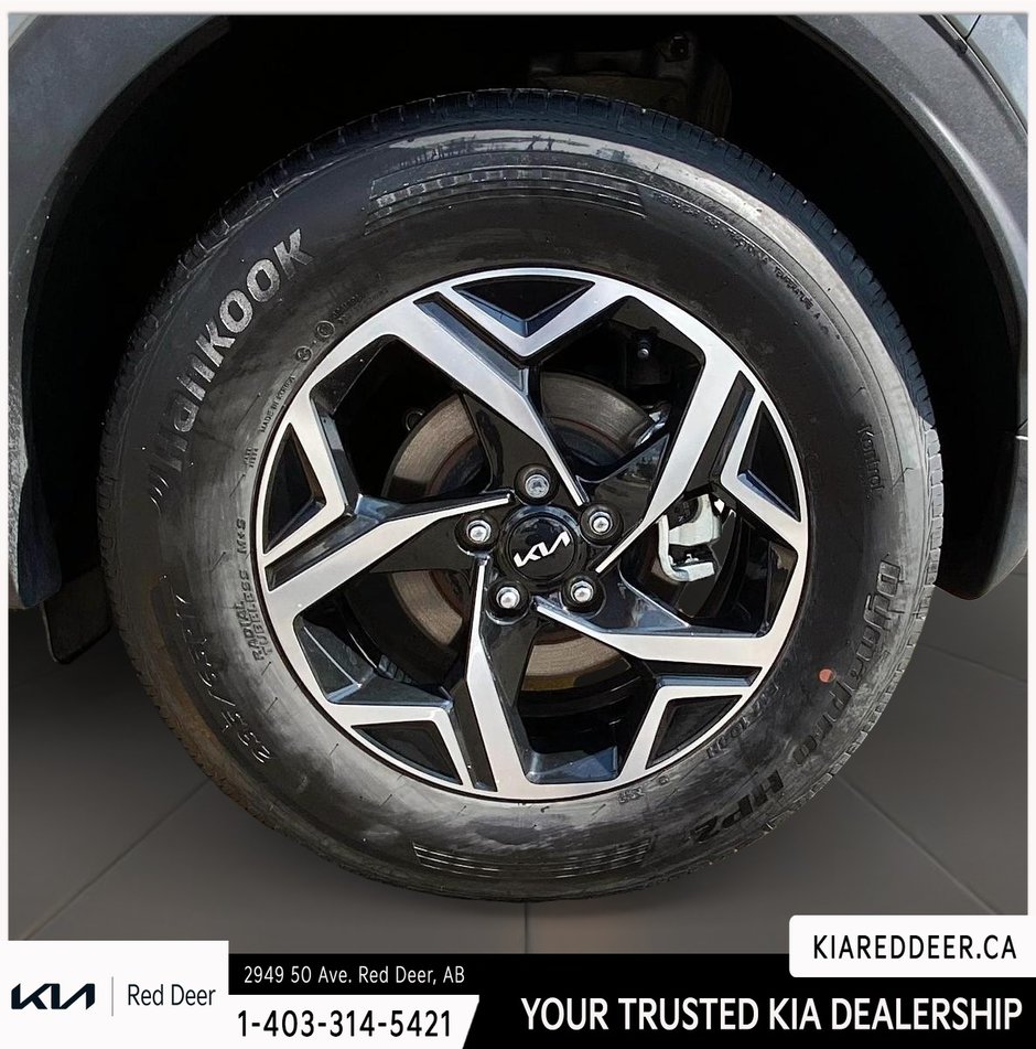 2024 Kia Sportage LX-8