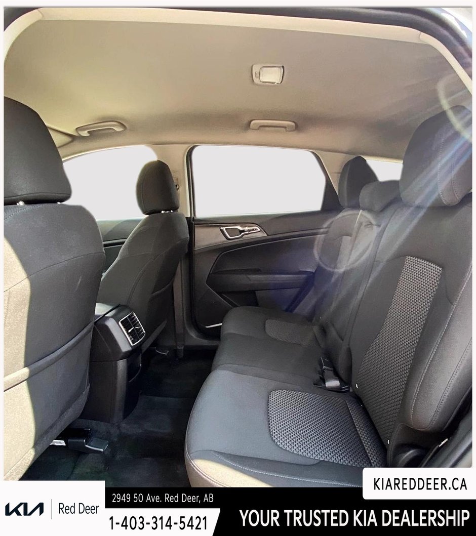 2024 Kia Sportage LX-18