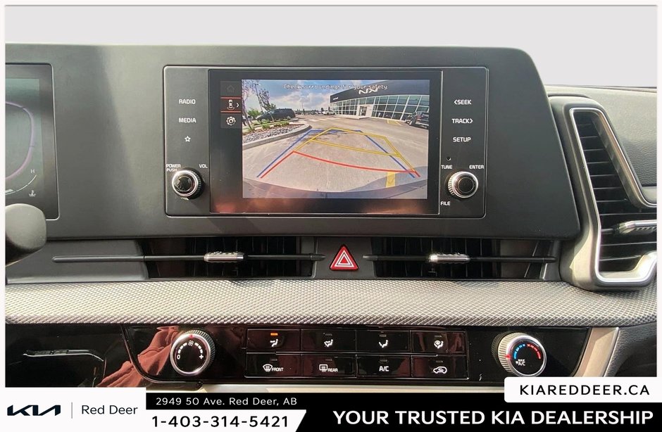 2024 Kia Sportage LX FWD-12