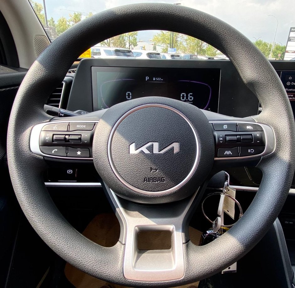 2024 Kia Sportage LX FWD-9