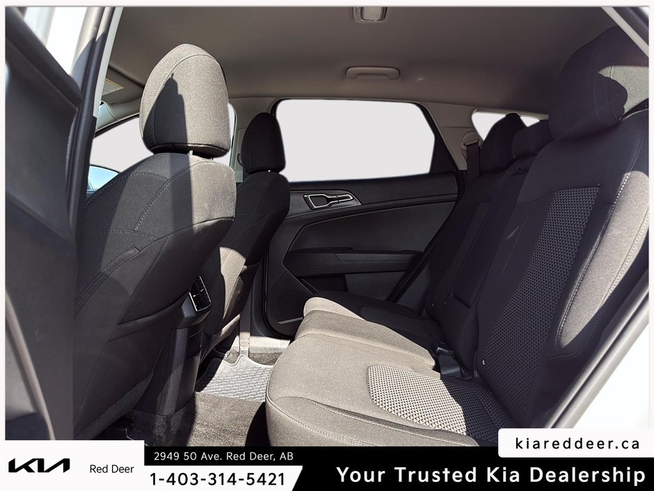 2024 Kia Sportage LX-18