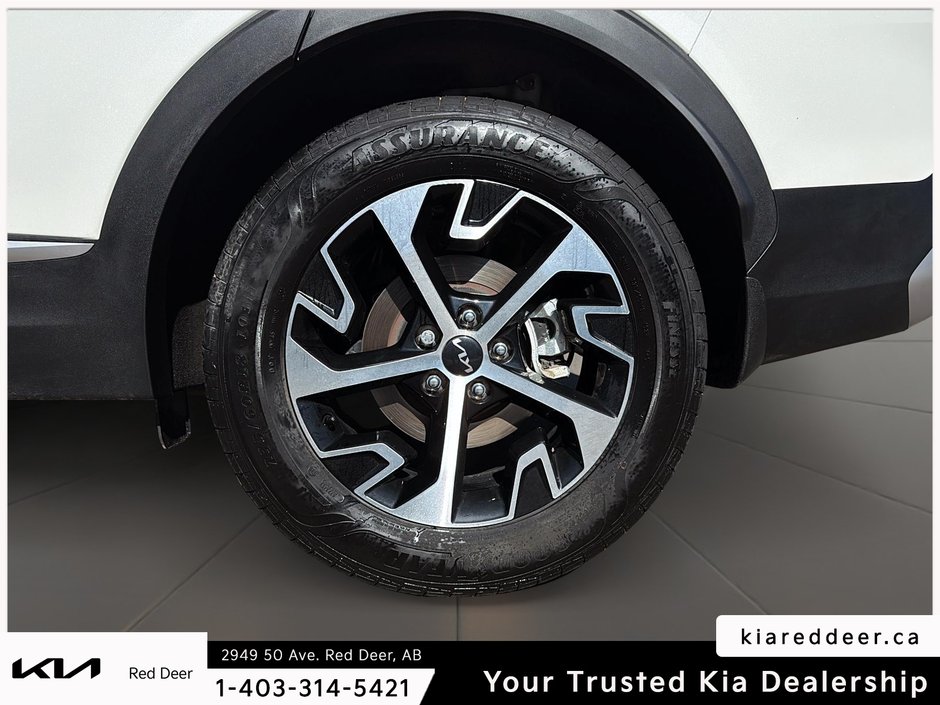 2024 Kia Sportage EX-8