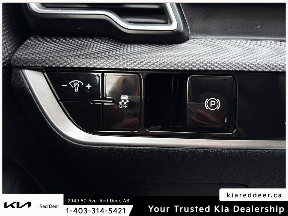 2024 Kia Sportage LX-16