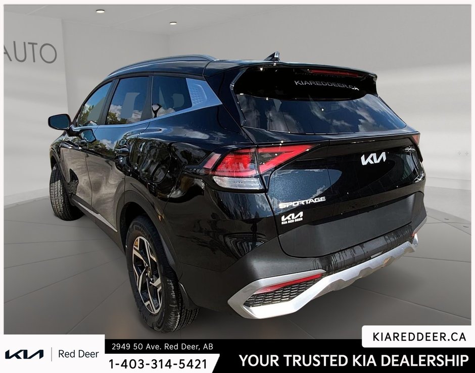2025 Kia Sportage LX FWD-2
