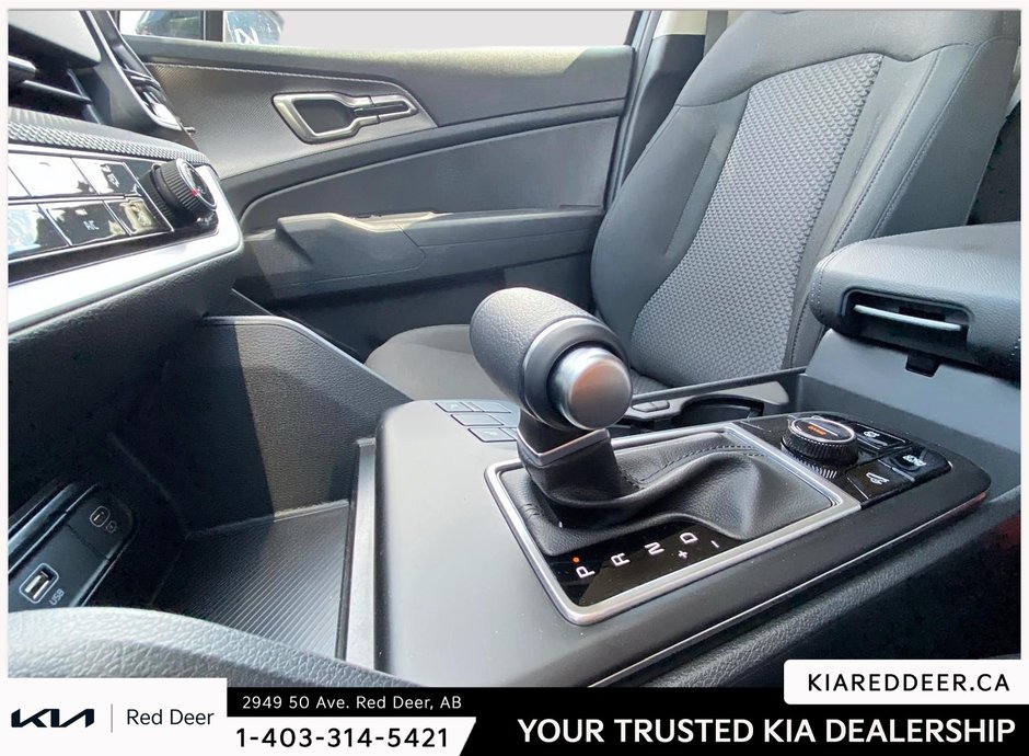2025 Kia Sportage LX FWD-15