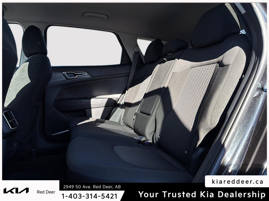 2025 Kia Sportage LX-18