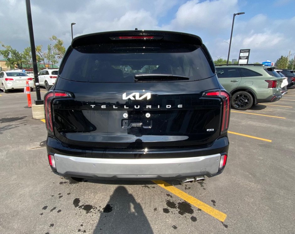 2024 Kia Telluride SX Limited - Black-3