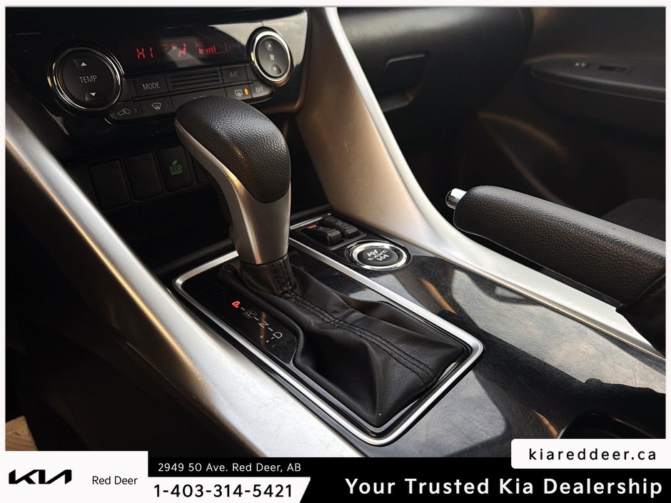 2022 Mitsubishi Eclipse Cross ES-15