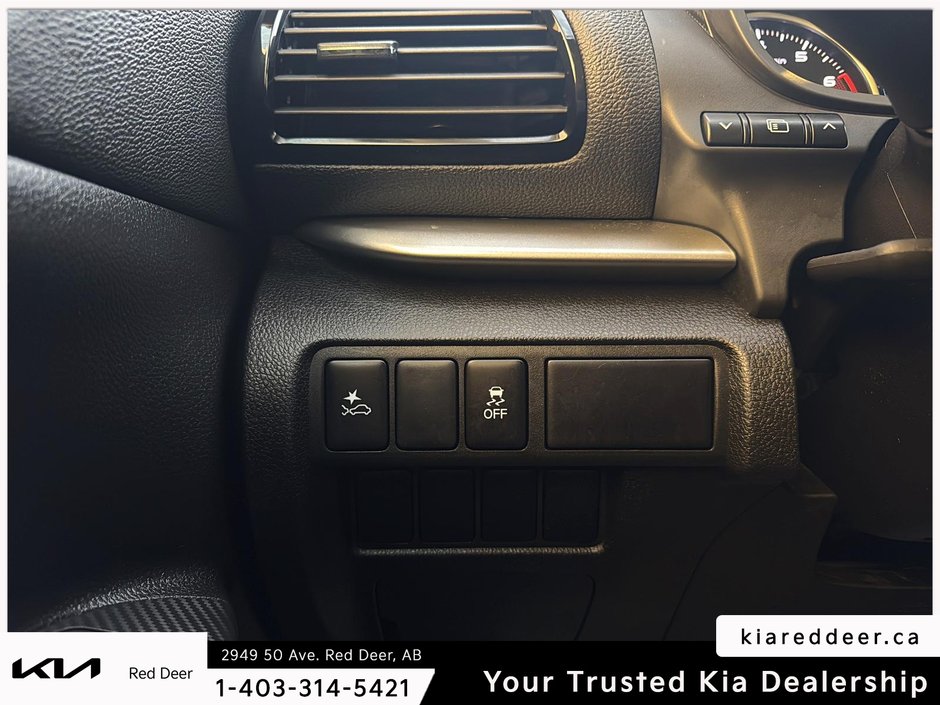 2022 Mitsubishi Eclipse Cross ES-16