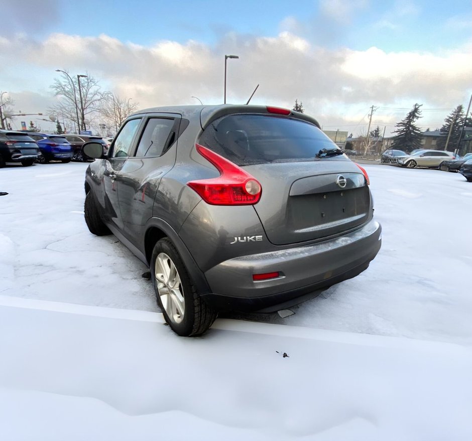 2013 Nissan Juke S-2