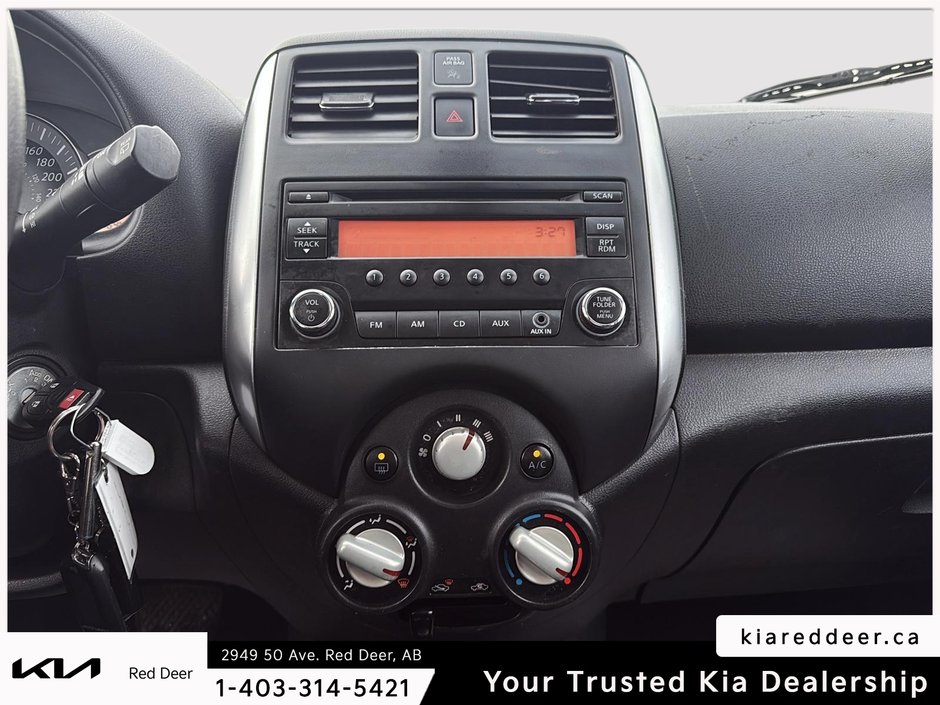 2016 Nissan Micra SV-12