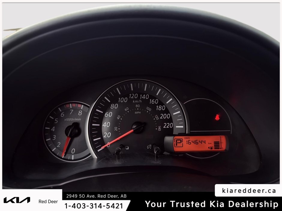 2016 Nissan Micra SV-11