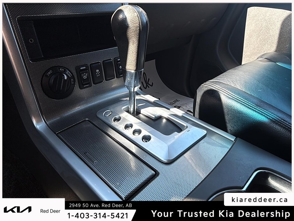 2012 Nissan Pathfinder SV-12