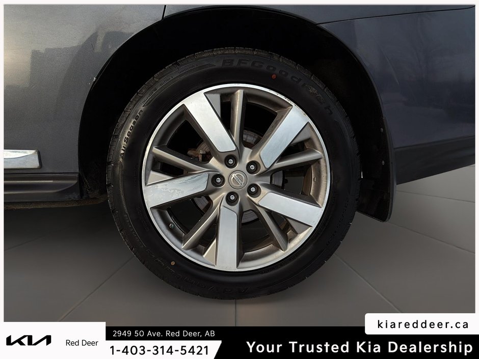 2014 Nissan Pathfinder Platinum-8