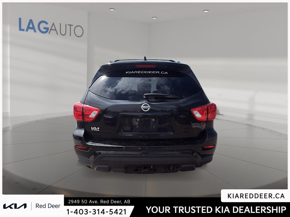 2019 Nissan Pathfinder SL-3