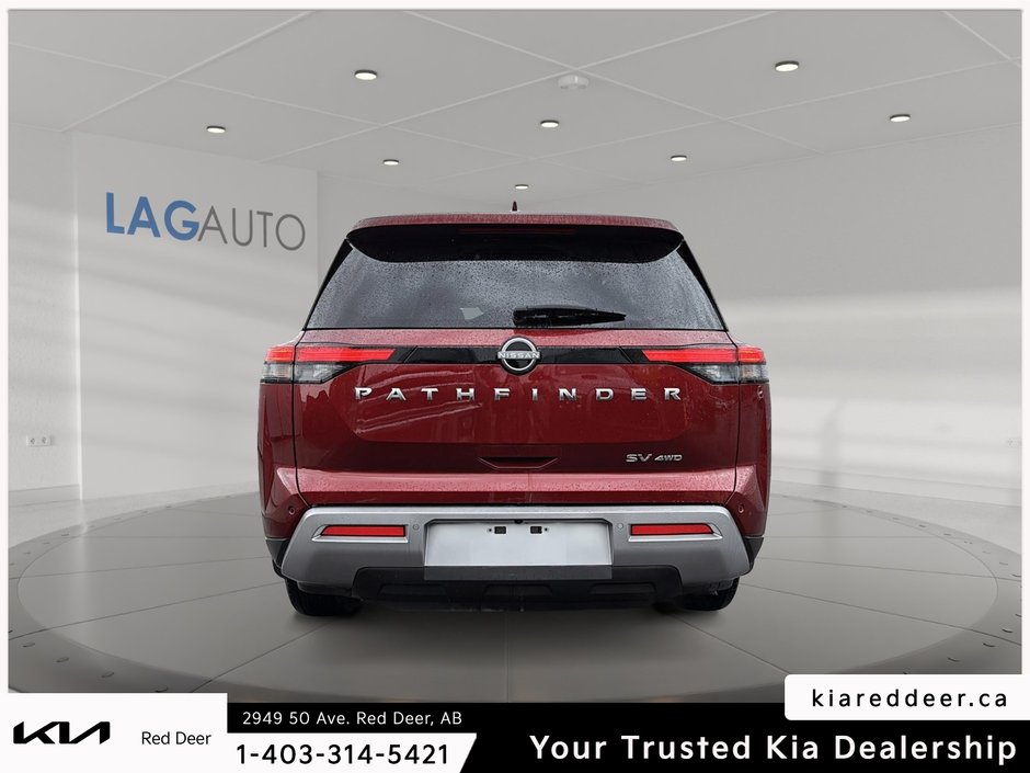 2024 Nissan Pathfinder SV-3