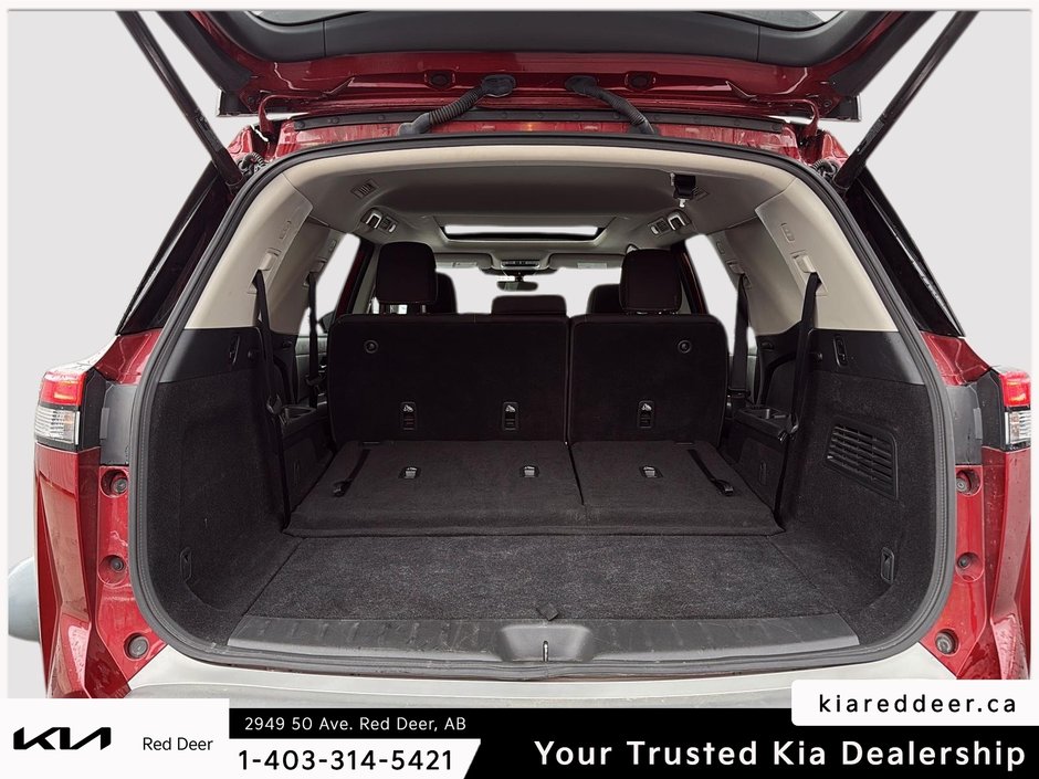 2024 Nissan Pathfinder SV-22