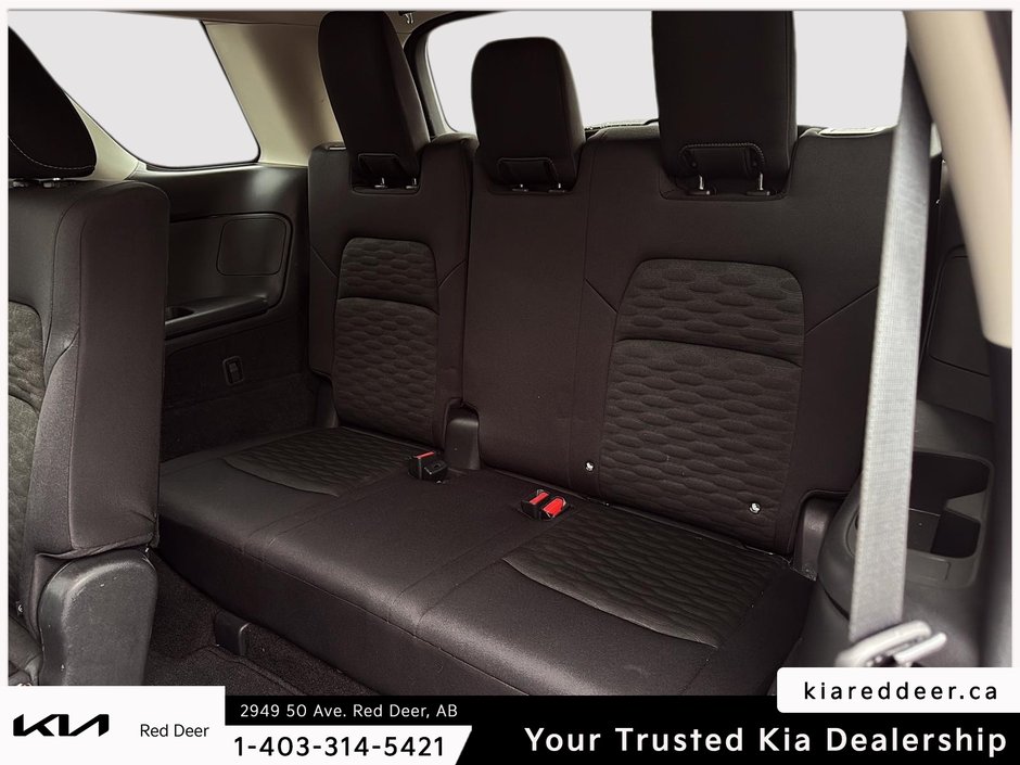 2024 Nissan Pathfinder SV-20