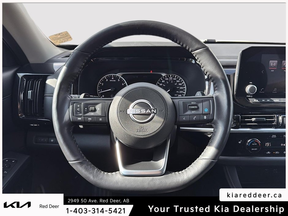 2024 Nissan Pathfinder SV-10