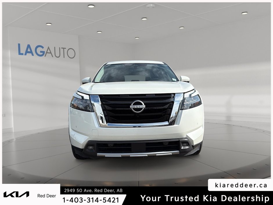 2024 Nissan Pathfinder SV-7