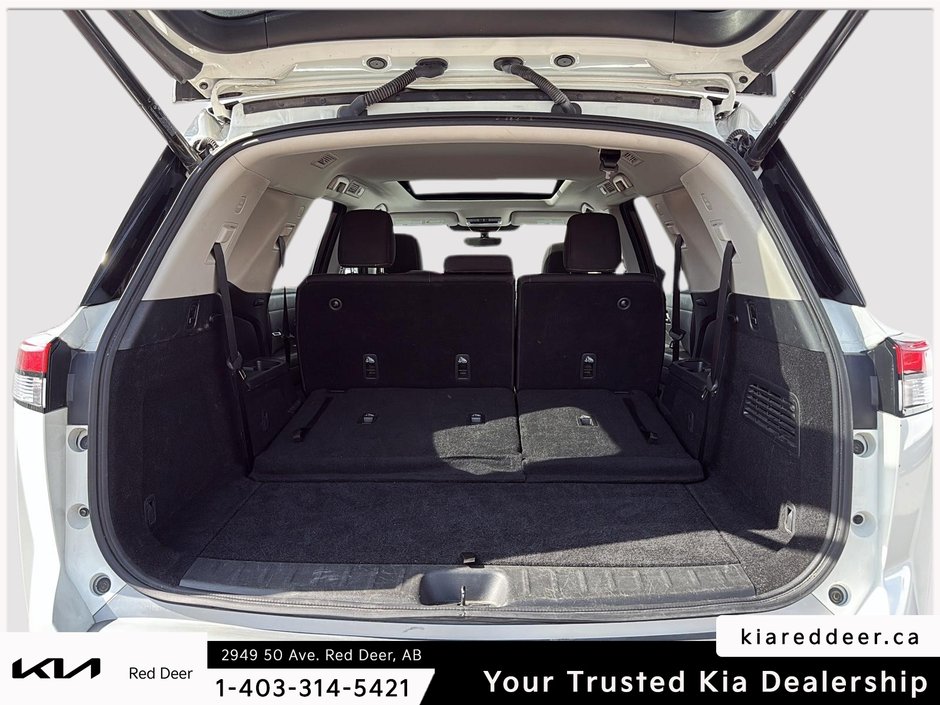 2024 Nissan Pathfinder SV-23