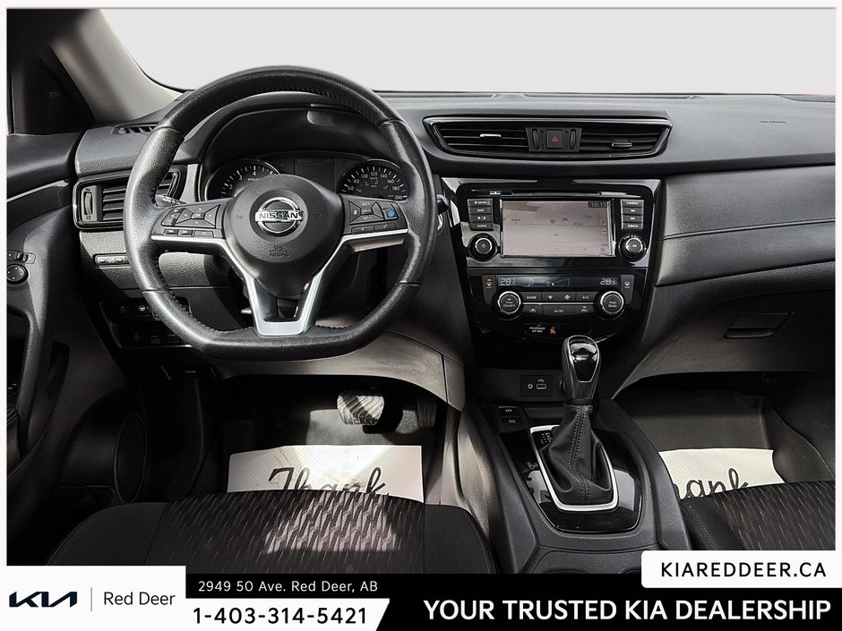 2019 Nissan Rogue S-19