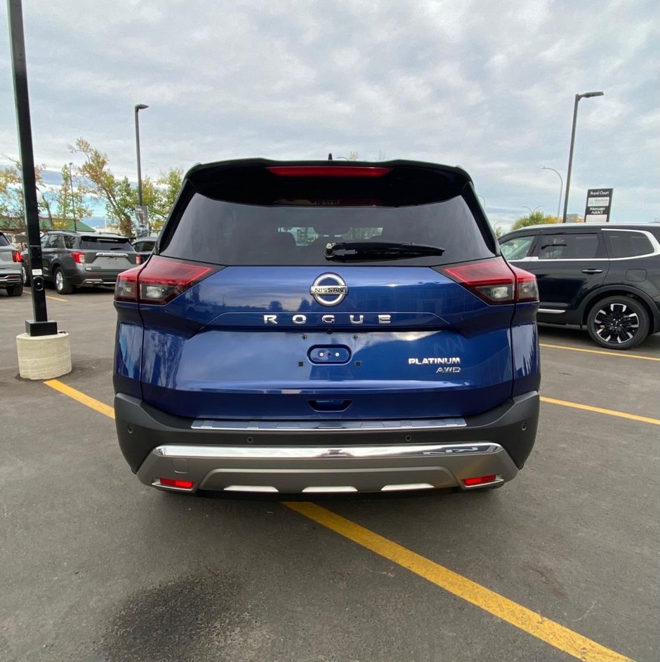 2021 Nissan Rogue Platinum-3