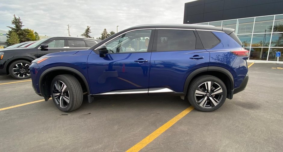 2021 Nissan Rogue Platinum-1