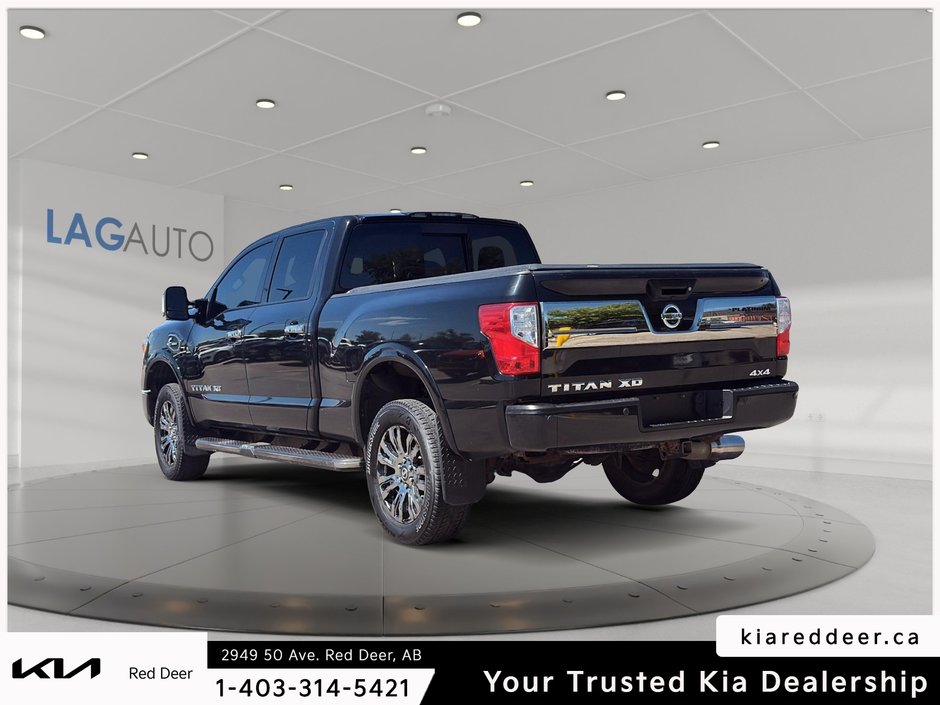2016 Nissan Titan XD Platinum Reserve-2