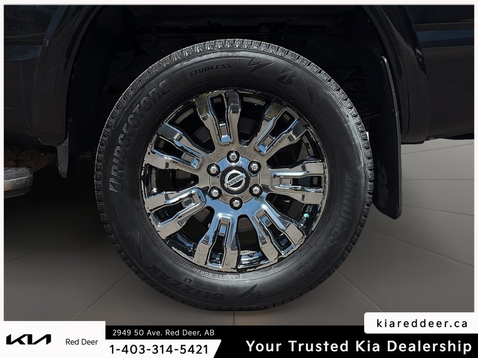2016 Nissan Titan XD Platinum Reserve-8