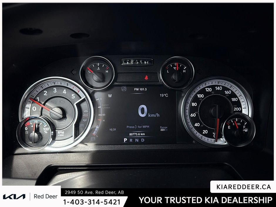2019 Ram 1500 Classic Laramie-9