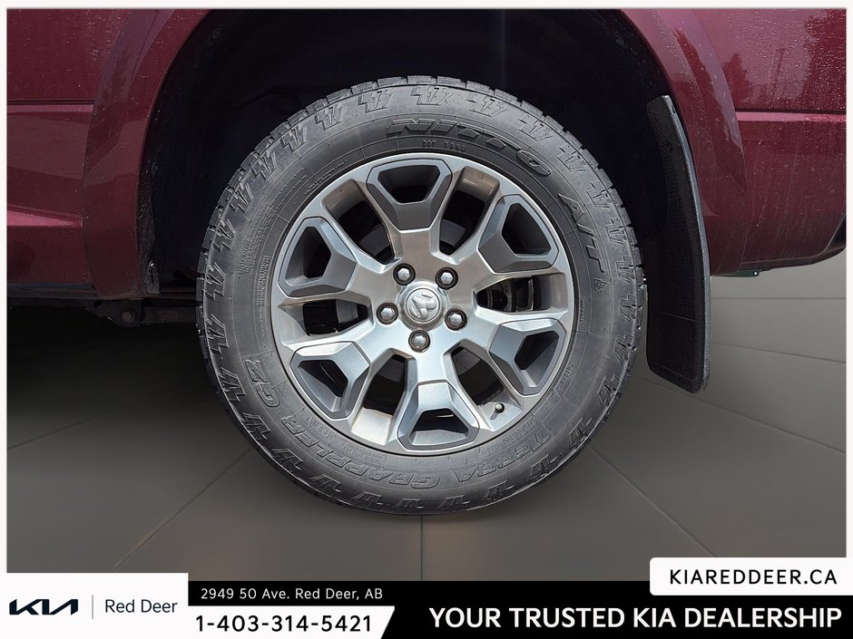 2019 Ram 1500 Classic Laramie-8