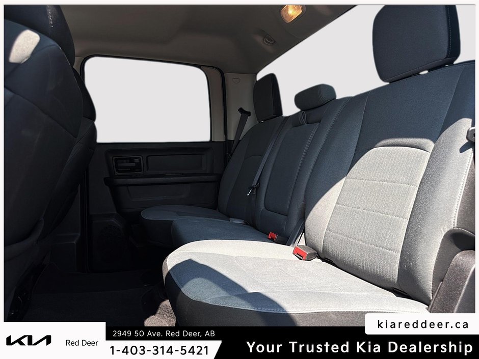 2021 Ram 1500 Classic Express-18