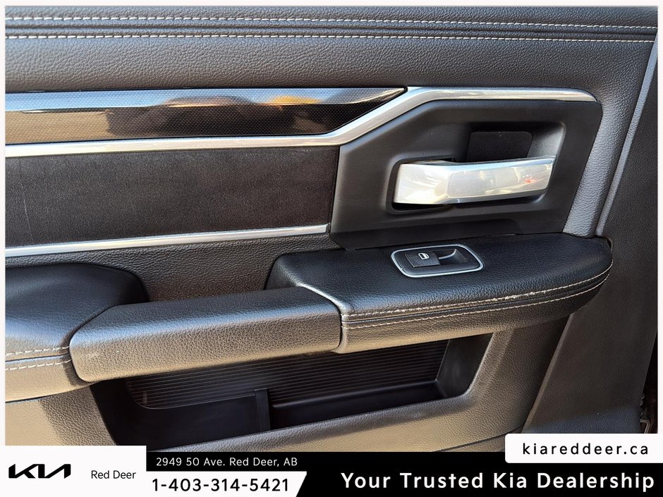 2019 Ram 3500 Laramie-19