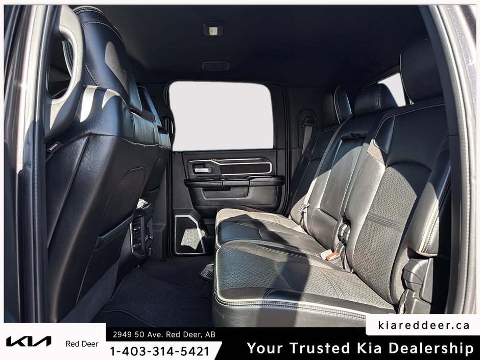 2019 Ram 3500 Laramie-18
