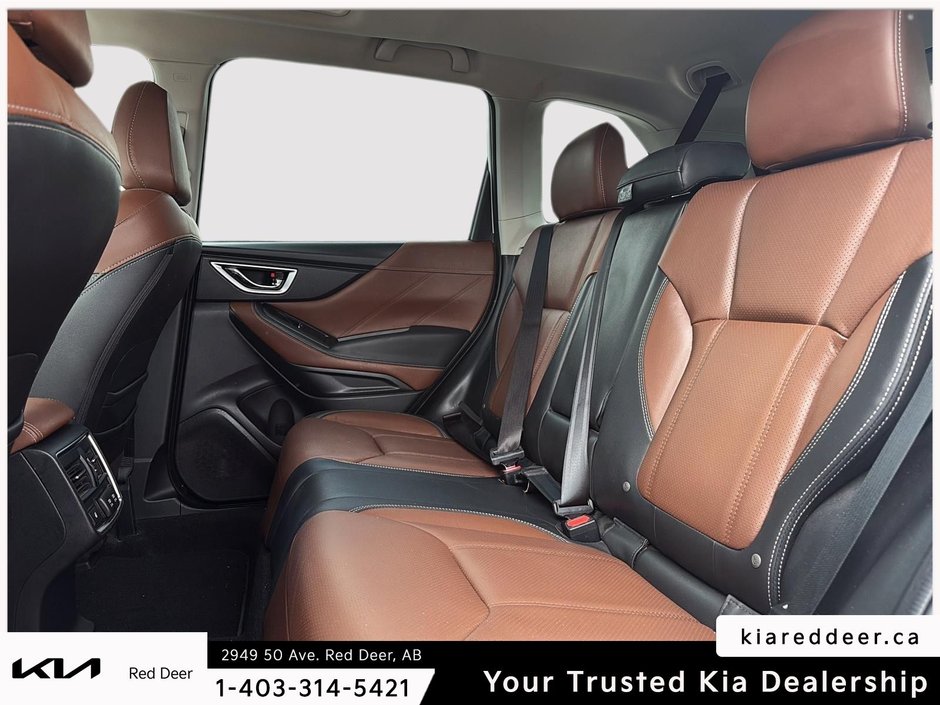 2022 Subaru Forester Premier-13