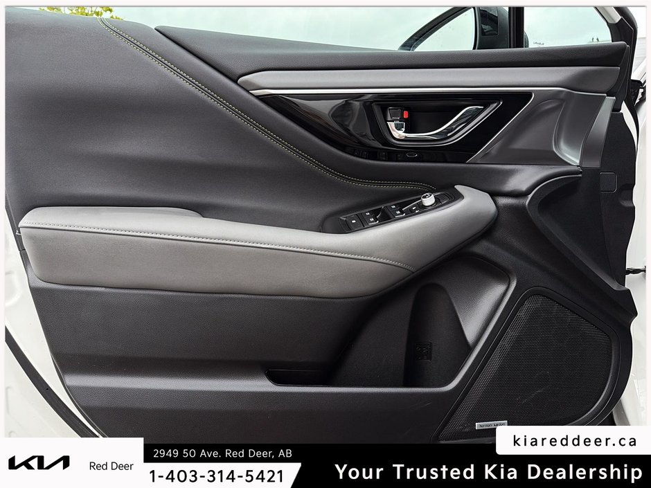 2025 Subaru Outback Onyx-17