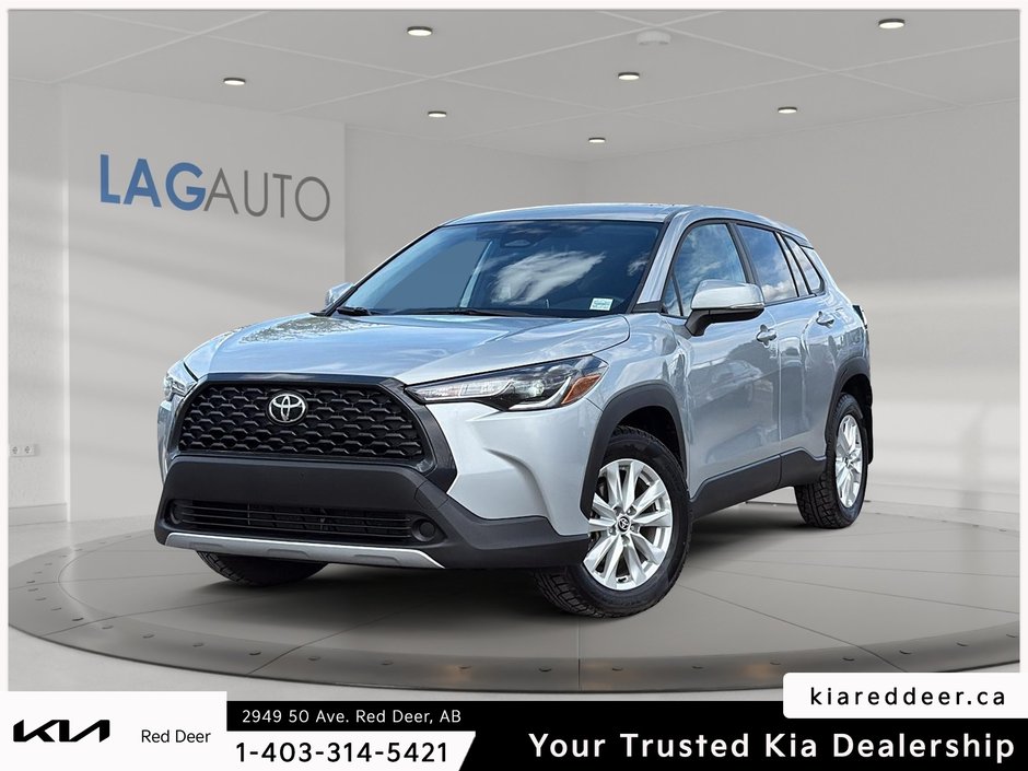 2024 Toyota Corolla Cross LE-0