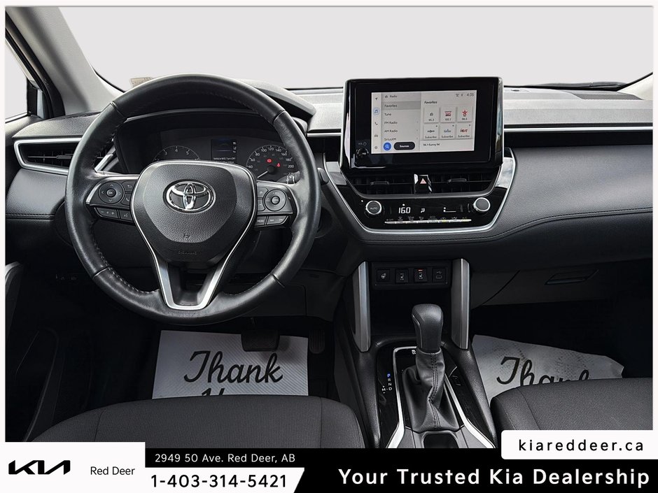 2024 Toyota Corolla Cross LE-19