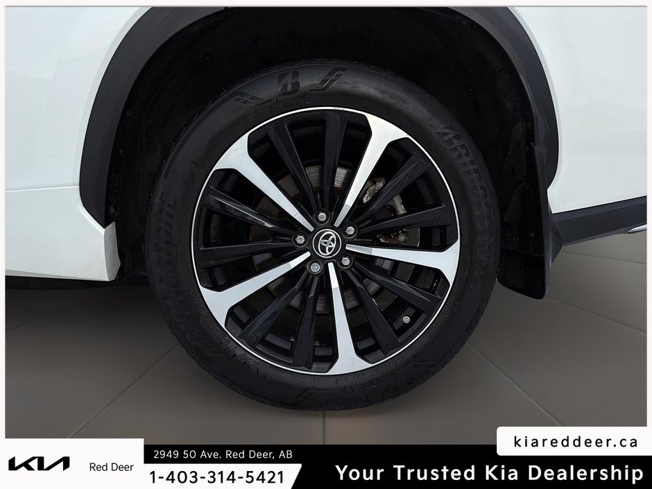 2021 Toyota Highlander XSE-8