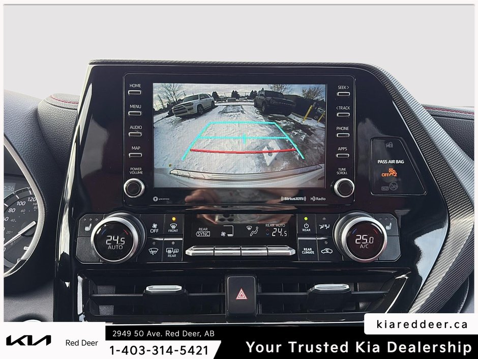 2021 Toyota Highlander XSE-13