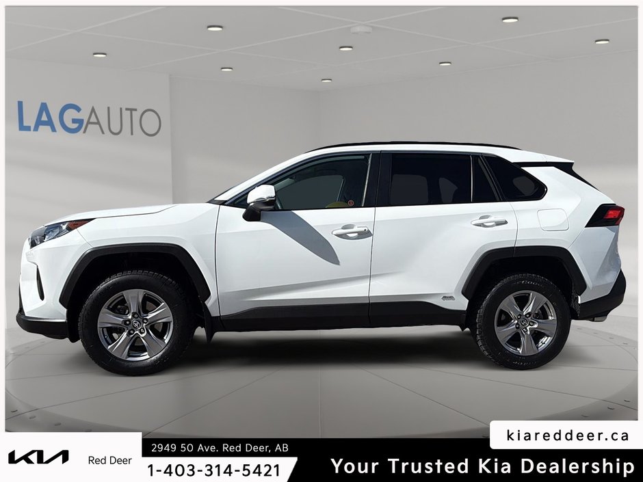 2023 Toyota RAV4 Hybrid LE-1
