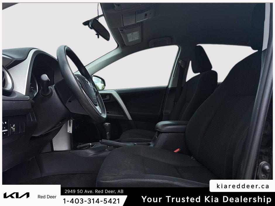 2016 Toyota RAV4 LE-9